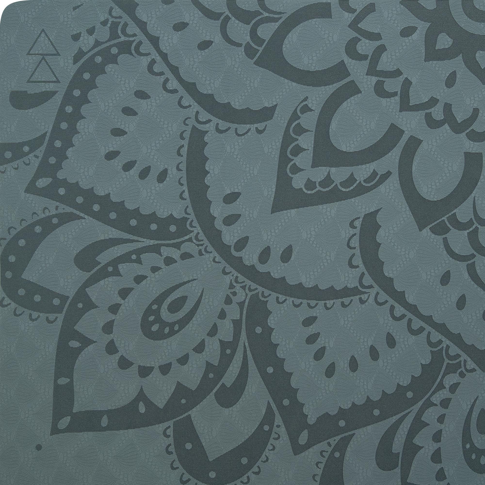 Flow Yoga Mat - Mandala Charcoal - Yoga Design Lab