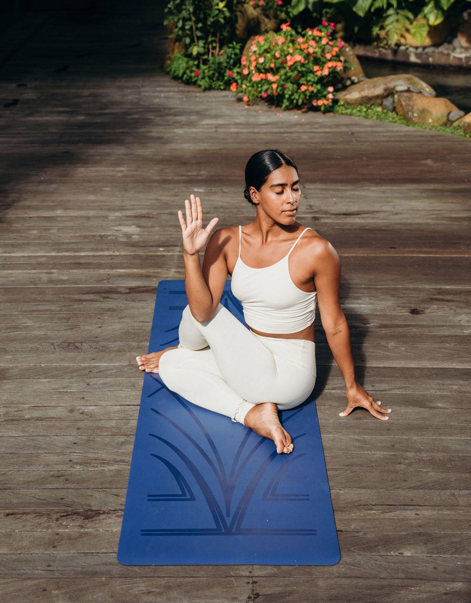 Infinity Yoga Mat - Diamond Align Navy - Yoga Design Lab